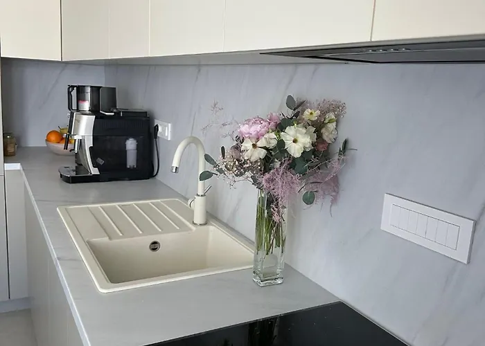 Bozur-a Modern And Comfy Place For 3 Persons Appartement